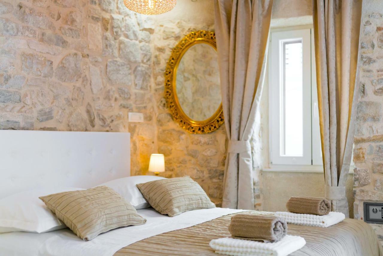 Lux Aurelius In Split Centre Old Town Hotel Exterior photo
